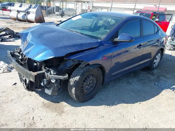 5NPD74LFXJH313971 2018 HYUNDAI ELANTRA - Image 2