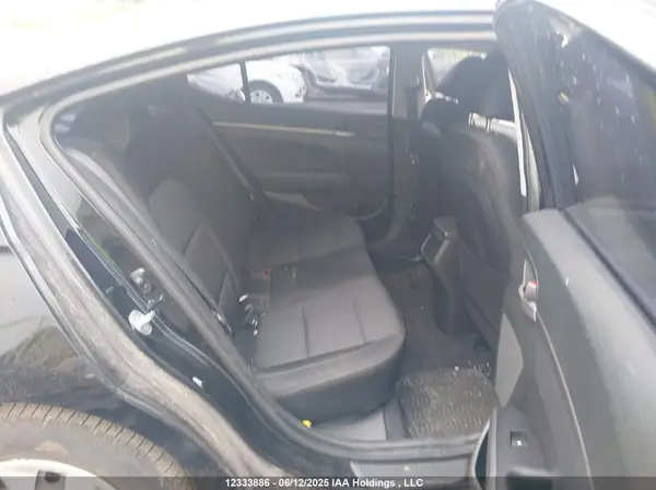 5NPD74LFXJH314537 2018 HYUNDAI ELANTRA - Image 8