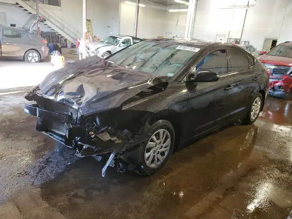 5NPD74LFXJH319947 2018 HYUNDAI ELANTRA - Image 1
