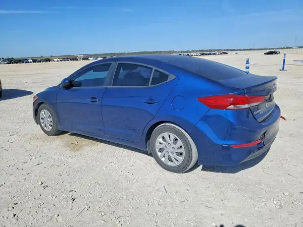 5NPD74LFXJH325117 2018 HYUNDAI ELANTRA - Image 2