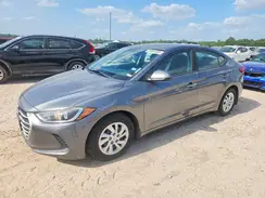 5NPD74LFXJH338921 2018 HYUNDAI ELANTRA