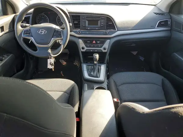 5NPD74LFXJH349904 2018 HYUNDAI ELANTRA - Image 8