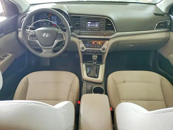 5NPD74LFXJH353015 2018 HYUNDAI ELANTRA - Image 8