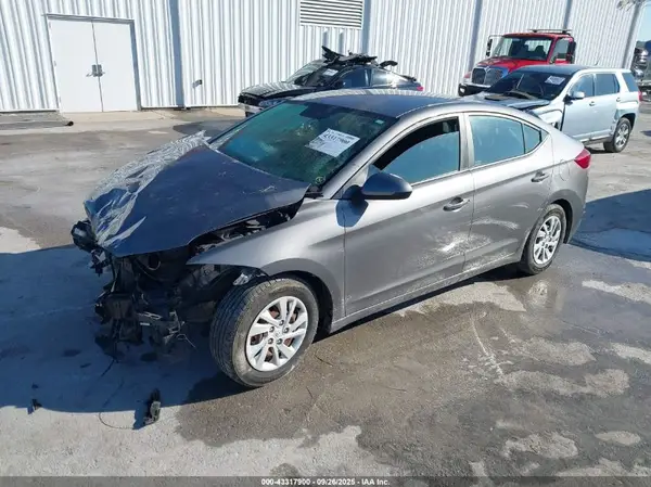 5NPD74LFXJH353662 2018 HYUNDAI ELANTRA - Image 2