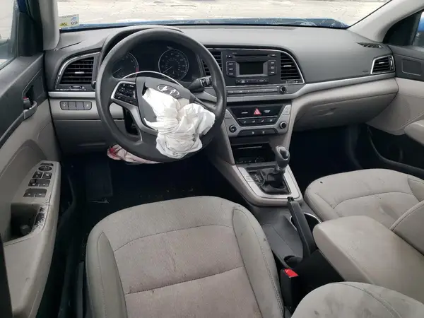 5NPD74LFXJH355265 2018 HYUNDAI ELANTRA - Image 8