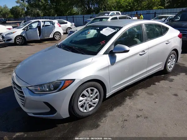 5NPD74LFXJH355508 2018 HYUNDAI ELANTRA - Image 2