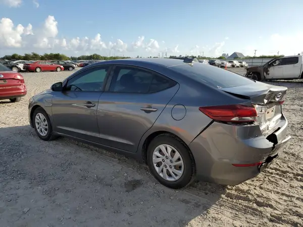 5NPD74LFXJH371806 2018 HYUNDAI ELANTRA - Image 2