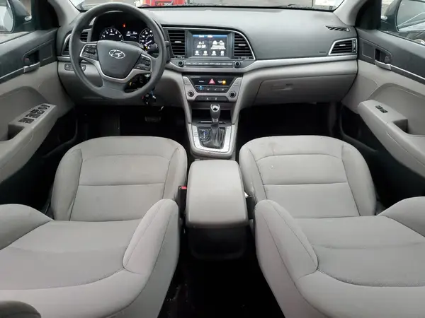 5NPD74LFXJH375225 2018 HYUNDAI ELANTRA - Image 8