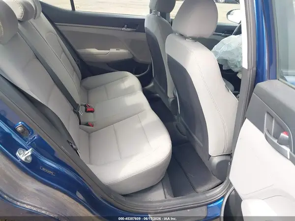 5NPD74LFXJH381459 2018 HYUNDAI ELANTRA - Image 8