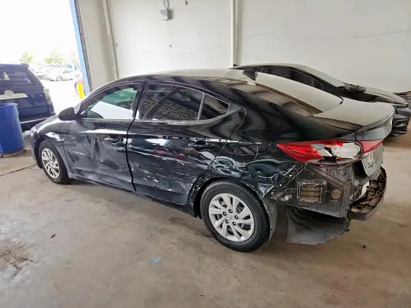 5NPD74LFXJH391537 2018 HYUNDAI ELANTRA - Image 2