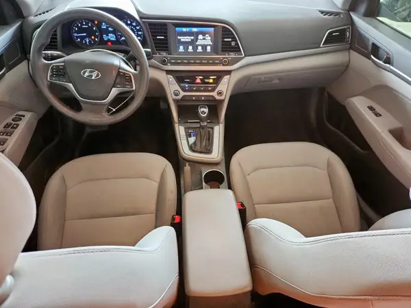 5NPD74LFXJH391537 2018 HYUNDAI ELANTRA - Image 8