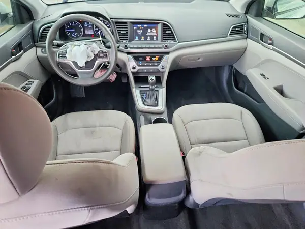 5NPD74LFXJH392512 2018 HYUNDAI ELANTRA - Image 8