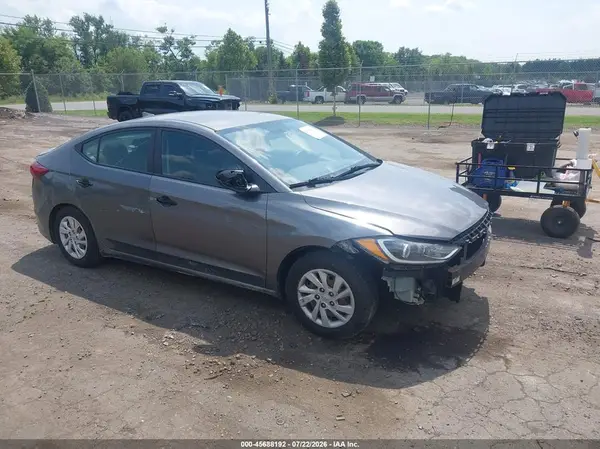 5NPD74LFXJH392767 2018 HYUNDAI ELANTRA - Image 1