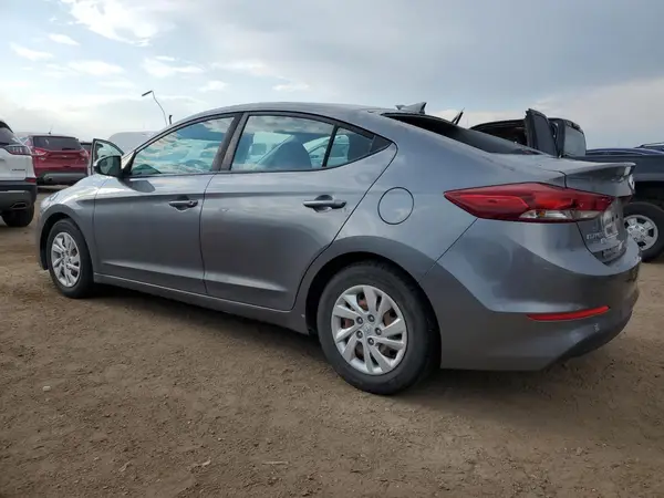 5NPD74LFXJH395877 2018 HYUNDAI ELANTRA - Image 2