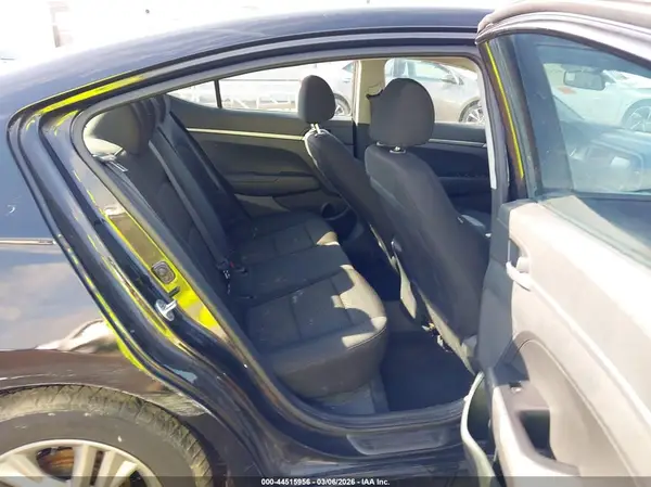 5NPD74LFXKH398201 2019 HYUNDAI ELANTRA - Image 8