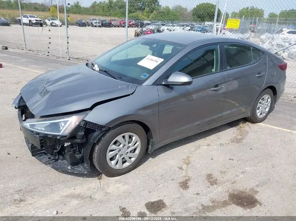 5NPD74LFXKH411058 2019 HYUNDAI ELANTRA - Image 2