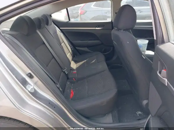 5NPD74LFXKH411058 2019 HYUNDAI ELANTRA - Image 8