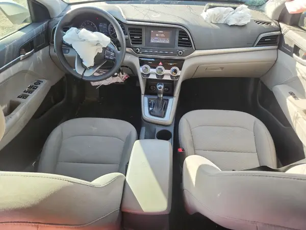 5NPD74LFXKH413828 2019 HYUNDAI ELANTRA - Image 8