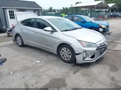 5NPD74LFXKH418589 2019 HYUNDAI ELANTRA