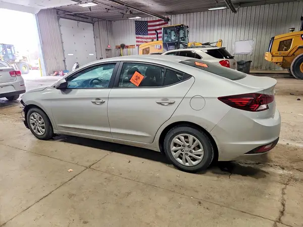 5NPD74LFXKH419256 2019 HYUNDAI ELANTRA - Image 2