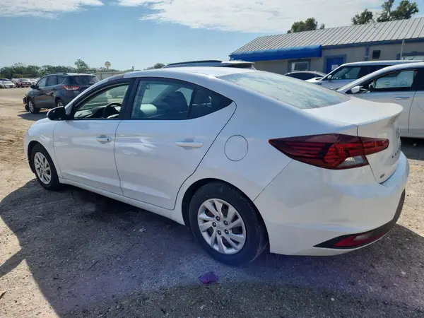 5NPD74LFXKH425302 2019 HYUNDAI ELANTRA - Image 2