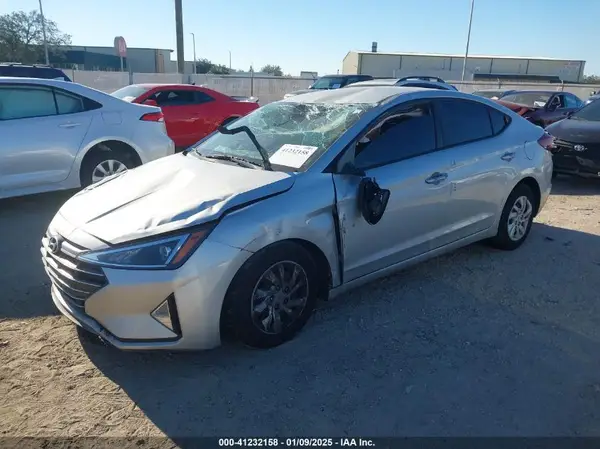 5NPD74LFXKH433867 2019 HYUNDAI ELANTRA - Image 2