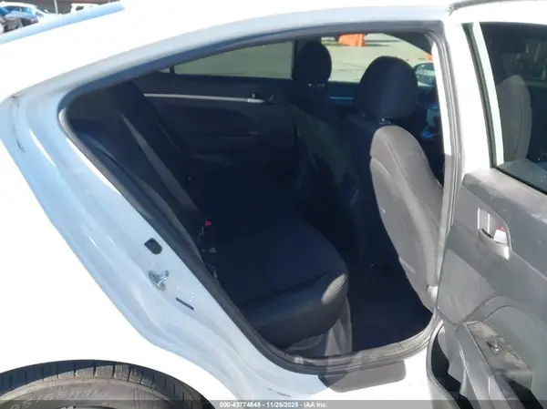 5NPD74LFXKH436851 2019 HYUNDAI ELANTRA - Image 8