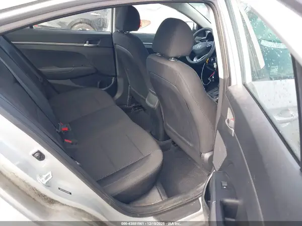 5NPD74LFXKH440964 2019 HYUNDAI ELANTRA - Image 8