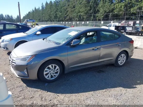 5NPD74LFXKH445209 2019 HYUNDAI ELANTRA - Image 2