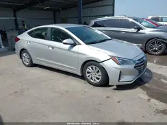 5NPD74LFXKH446165 2019 HYUNDAI ELANTRA