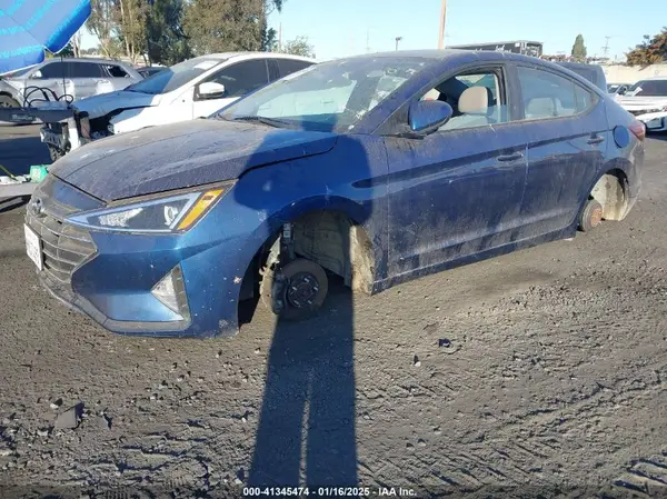 5NPD74LFXKH448269 2019 HYUNDAI ELANTRA - Image 2