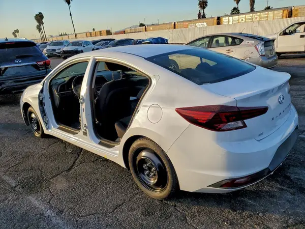 5NPD74LFXKH450720 2019 HYUNDAI ELANTRA - Image 2