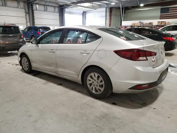 5NPD74LFXKH451592 2019 HYUNDAI ELANTRA - Image 2