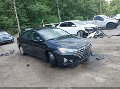 5NPD74LFXKH451687 2019 HYUNDAI ELANTRA