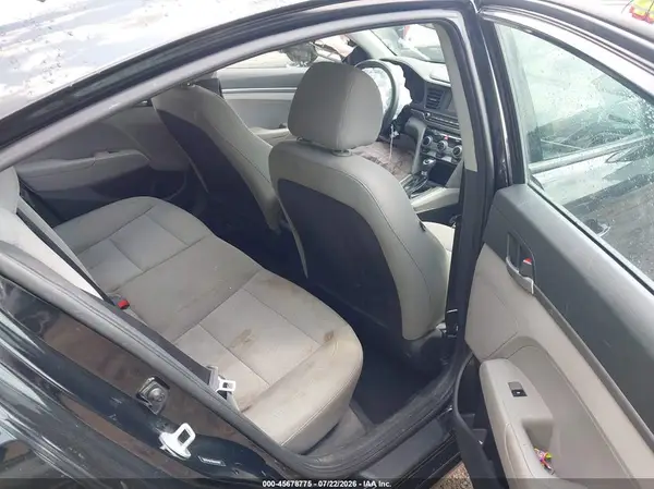 5NPD74LFXKH451687 2019 HYUNDAI ELANTRA - Image 8
