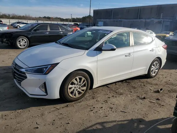 5NPD74LFXKH458865 2019 HYUNDAI ELANTRA - Image 1