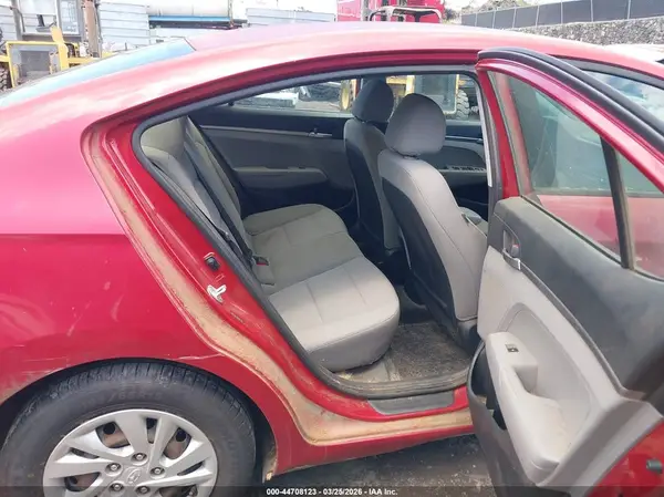 5NPD74LFXKH467792 2019 HYUNDAI ELANTRA - Image 8