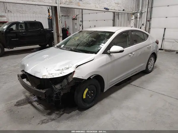 5NPD74LFXKH468229 2019 HYUNDAI ELANTRA - Image 2