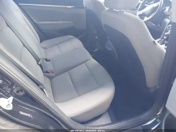 5NPD74LFXKH473107 2019 HYUNDAI ELANTRA - Image 8