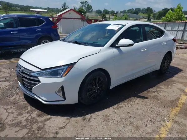 5NPD74LFXKH492434 2019 HYUNDAI ELANTRA - Image 2