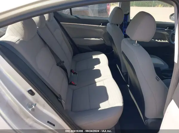 5NPD74LFXKH495785 2019 HYUNDAI ELANTRA - Image 8