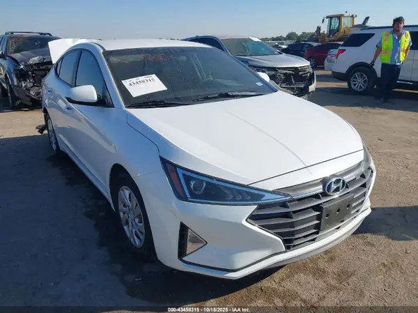 5NPD74LFXLH500744 2020 HYUNDAI ELANTRA - Image 1