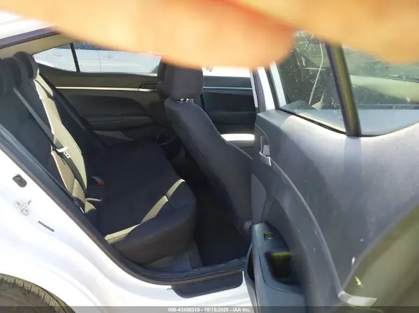 5NPD74LFXLH500744 2020 HYUNDAI ELANTRA - Image 8