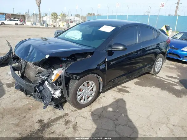 5NPD74LFXLH502767 2020 HYUNDAI ELANTRA - Image 2