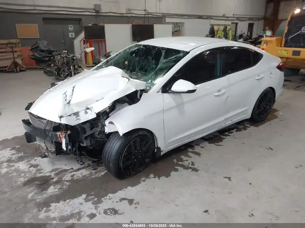5NPD74LFXLH511260 2020 HYUNDAI ELANTRA - Image 2