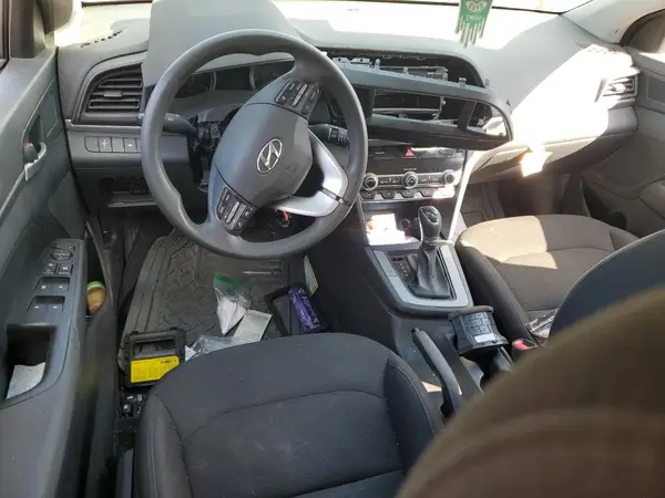 5NPD74LFXLH555579 2020 HYUNDAI ELANTRA - Image 8