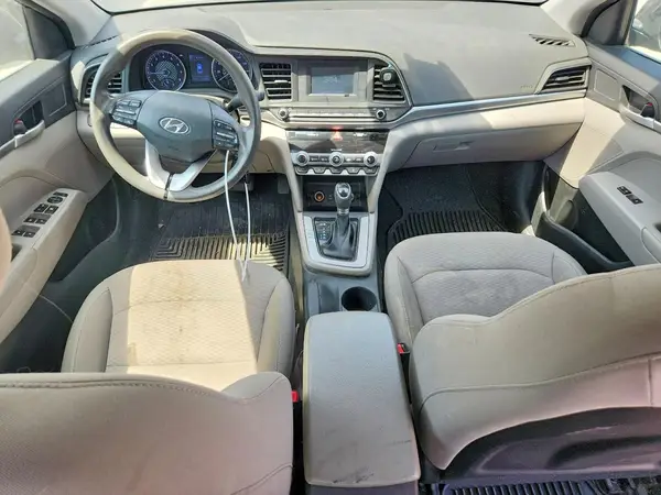 5NPD74LFXLH556389 2020 HYUNDAI ELANTRA - Image 8