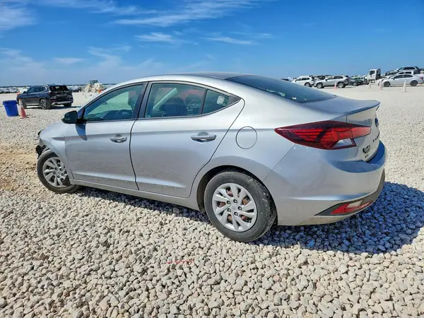 5NPD74LFXLH565366 2020 HYUNDAI ELANTRA - Image 2