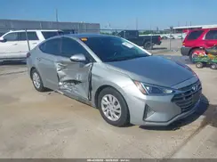 5NPD74LFXLH599632 2020 HYUNDAI ELANTRA