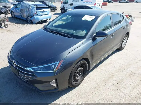 5NPD74LFXLH599663 2020 HYUNDAI ELANTRA - Image 2